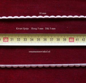 lijst  kwart-bolletjes 5 x 5 mm 2848. uit het assortiment