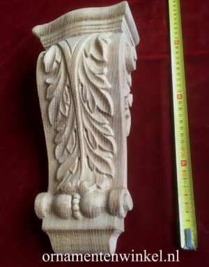 console acanthus eiken ornament 3193