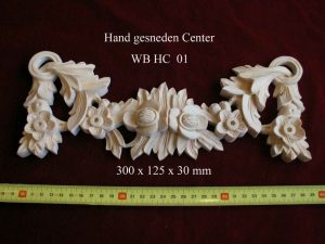 Guirlande met bloemmotief